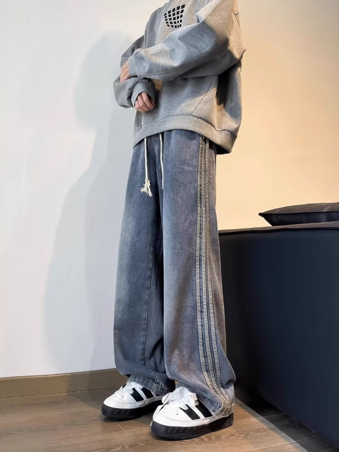 Men's Full Size Vintage Wash Wide Leg Jeans Plus Size