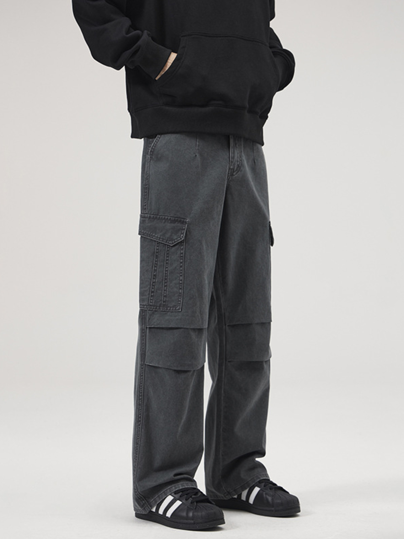 Men's Full Size Multi-Pocket Cargo Pants with Ruched Detail Plus Size