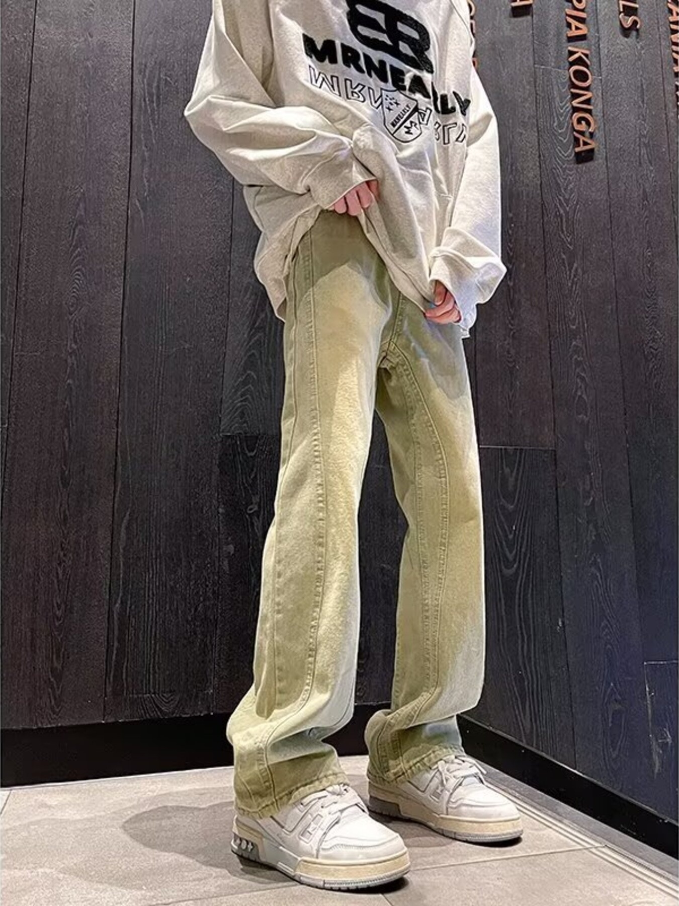 Men's Full Size Vintage Wash Wide Leg Jeans Plus Size