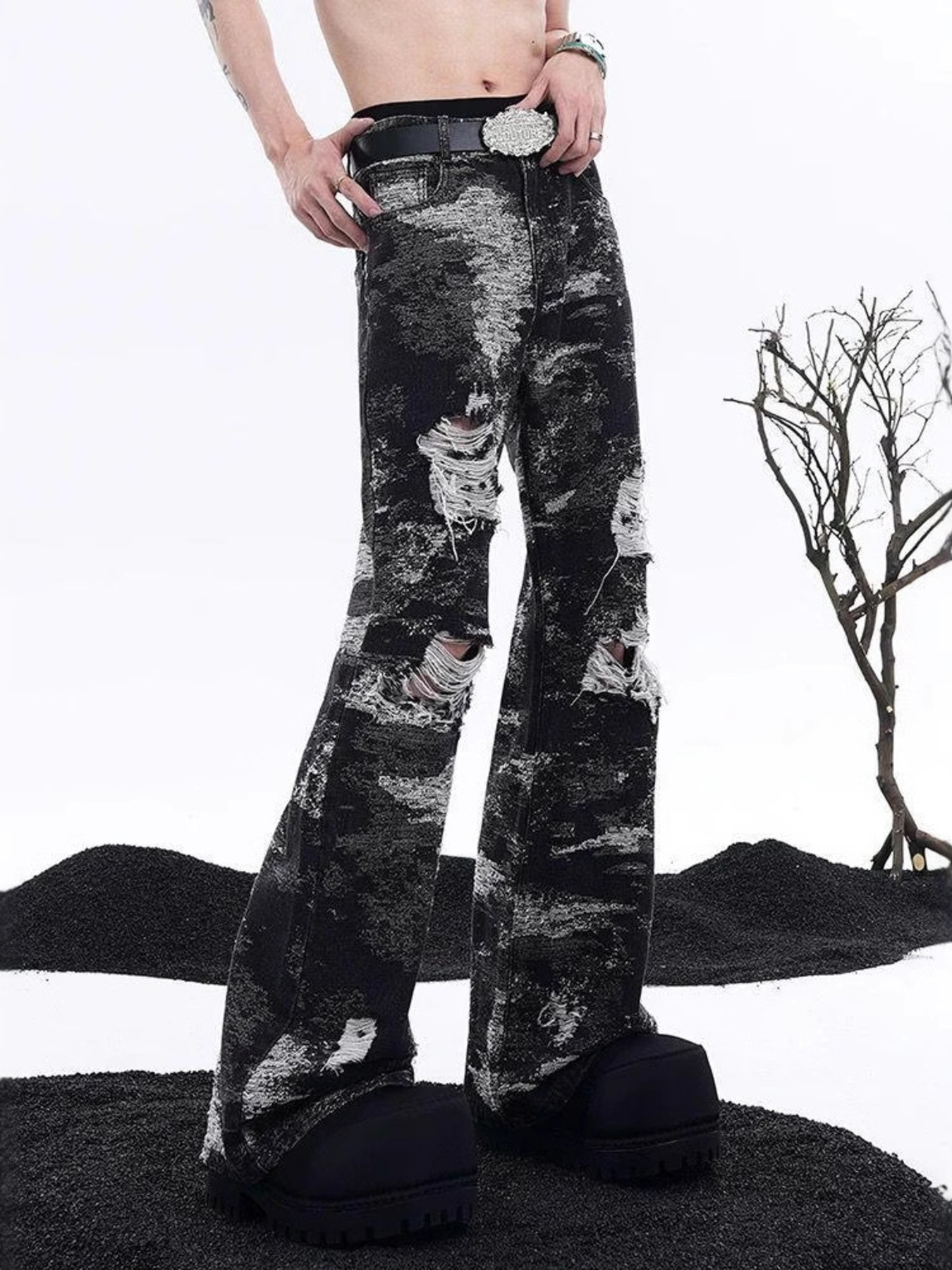 Men's Distressed Wide Leg Jeans