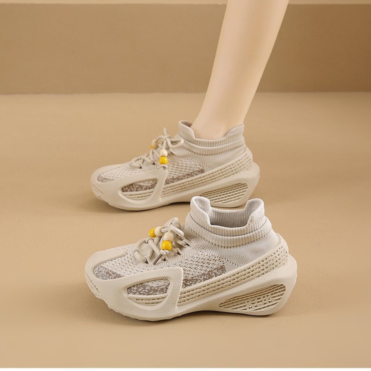 Breathable Lace Up Athletic