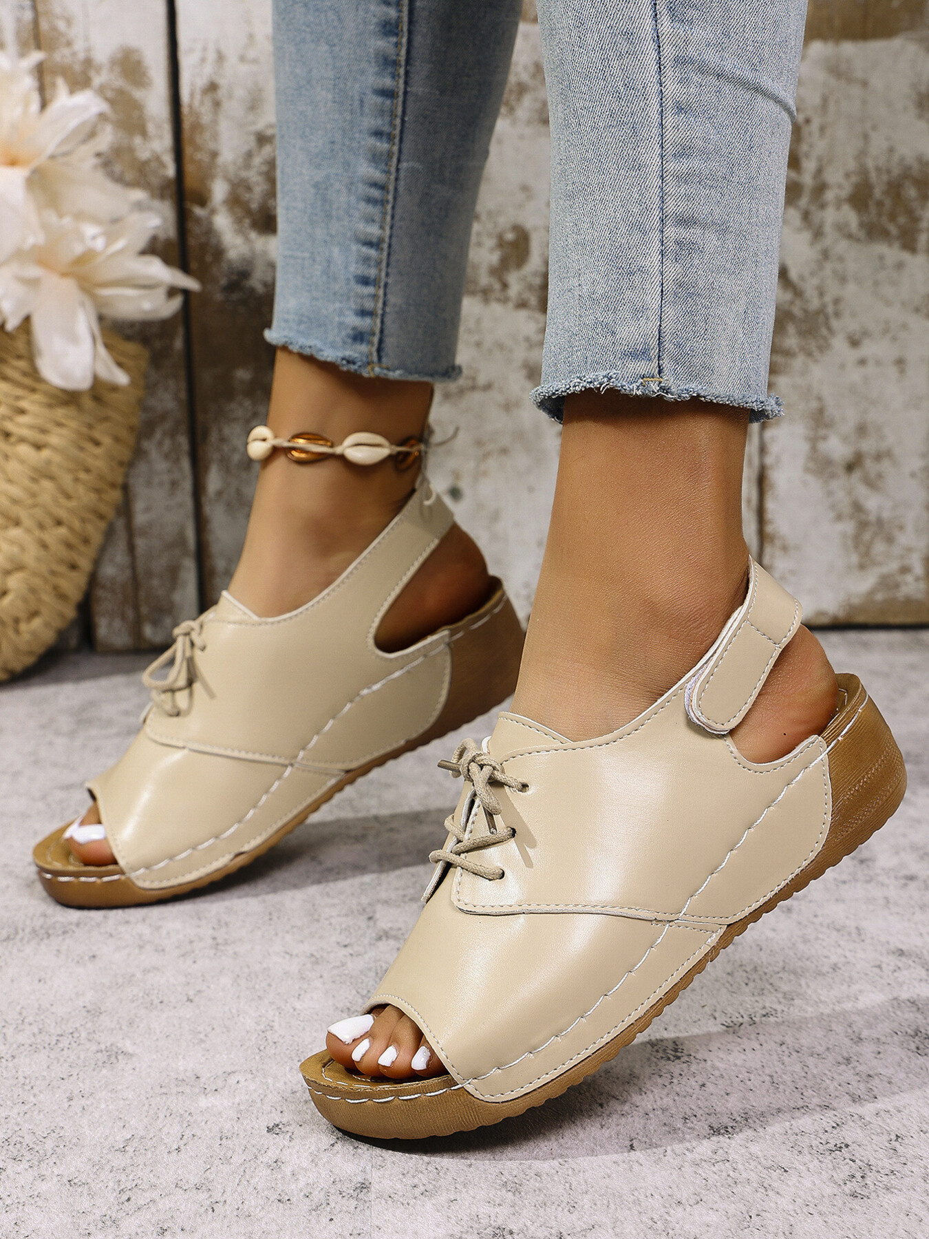 Casual Peep Toe Lace-up Comfort Sandals