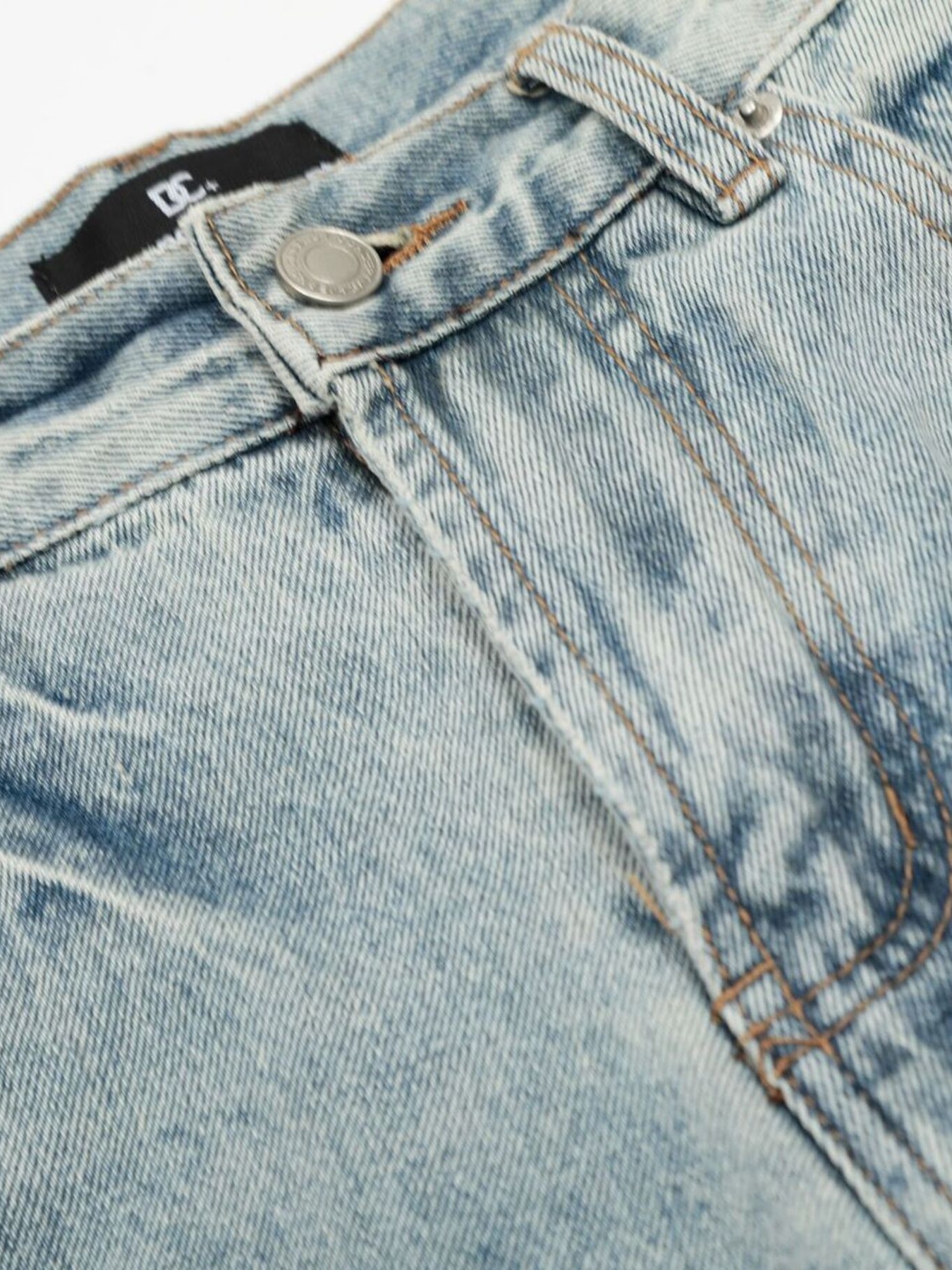 Men's Washed Distressed Curved Jeans