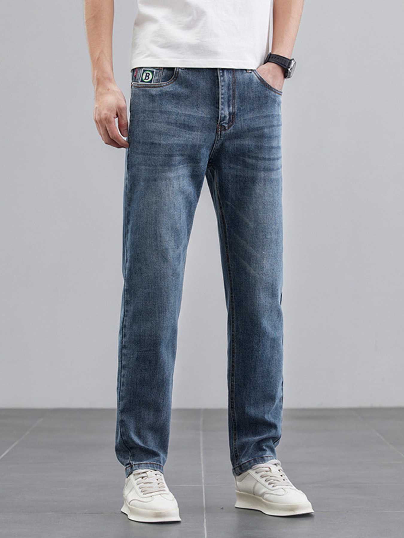 Men's Wash Straight Leg Jeans