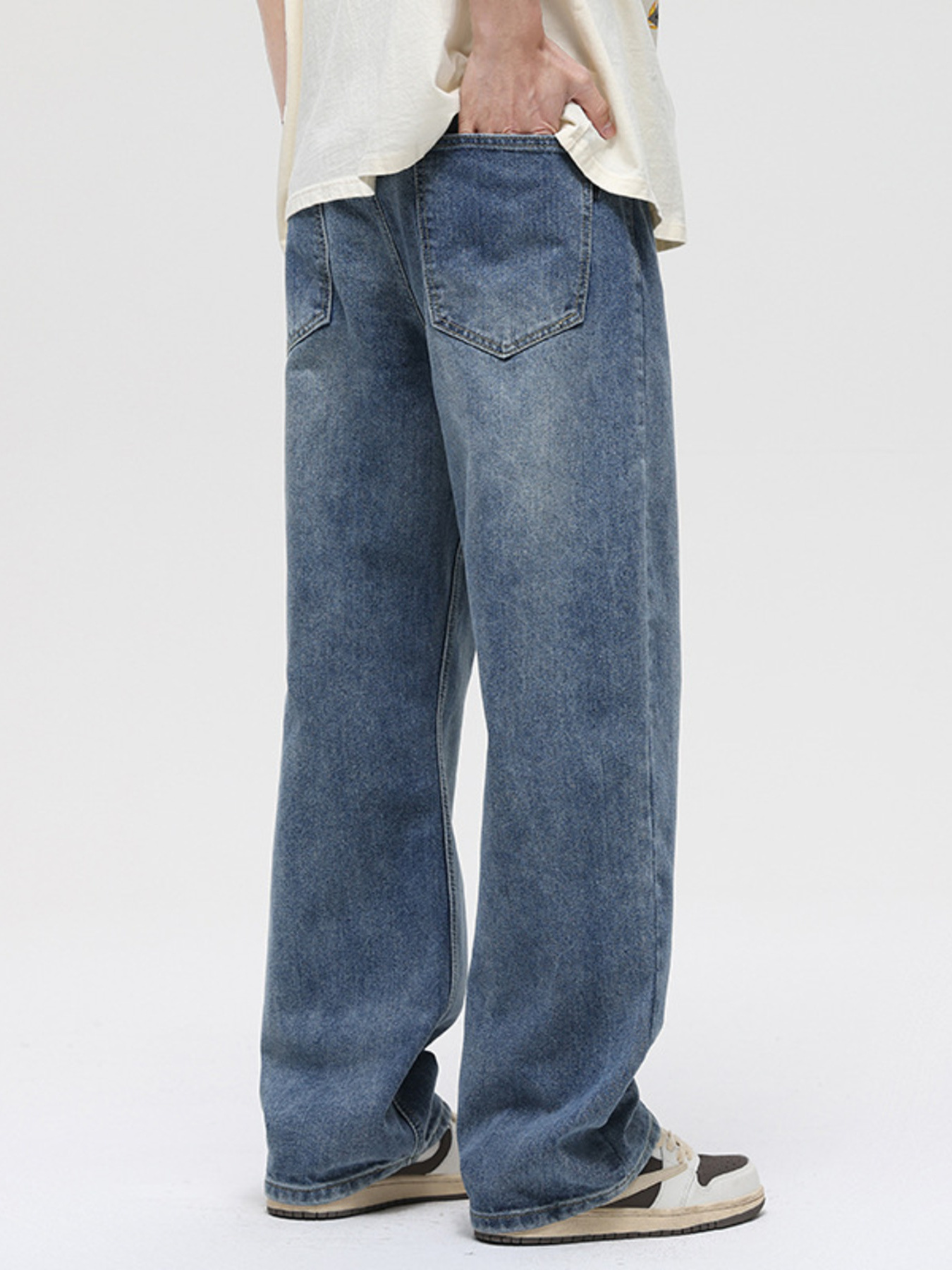 Men's Full Size Vintage Washed Loose Fit Jeans Plus Size