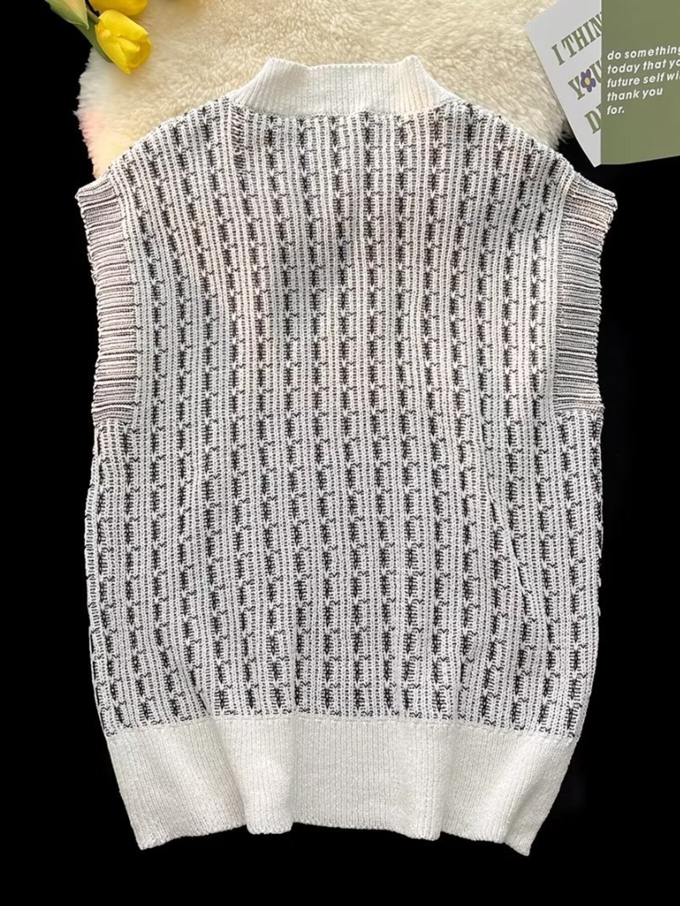 Men's V-Neck Knitted Sweater Vest