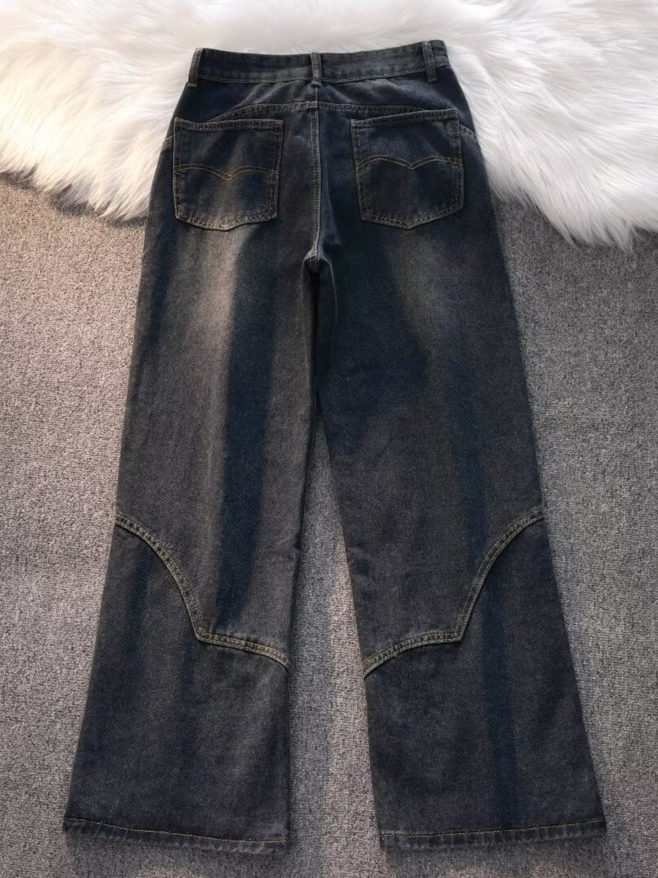 Men's Vintage Wash Wide Leg Jeans