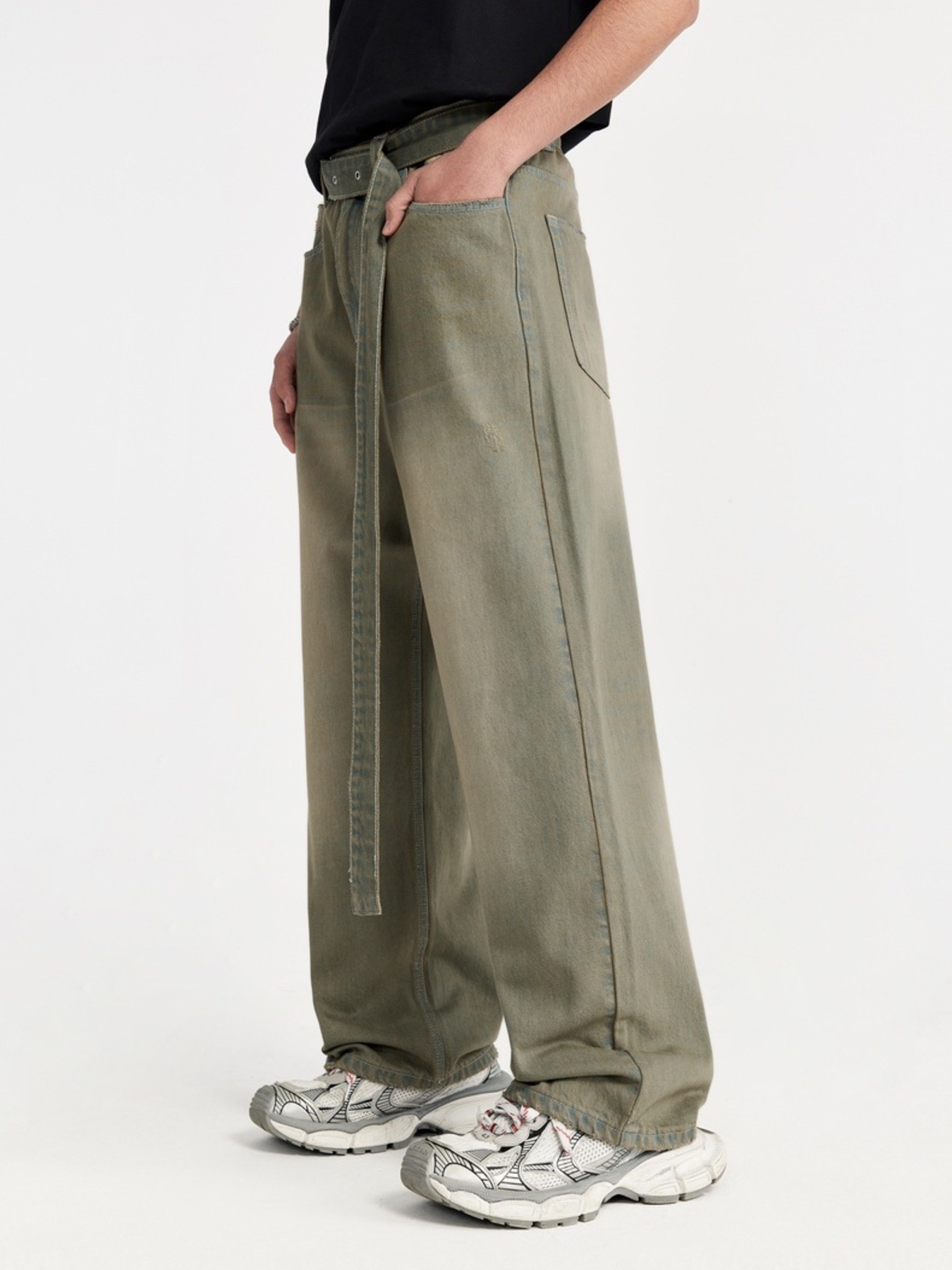 Men's Wide Leg Jeans