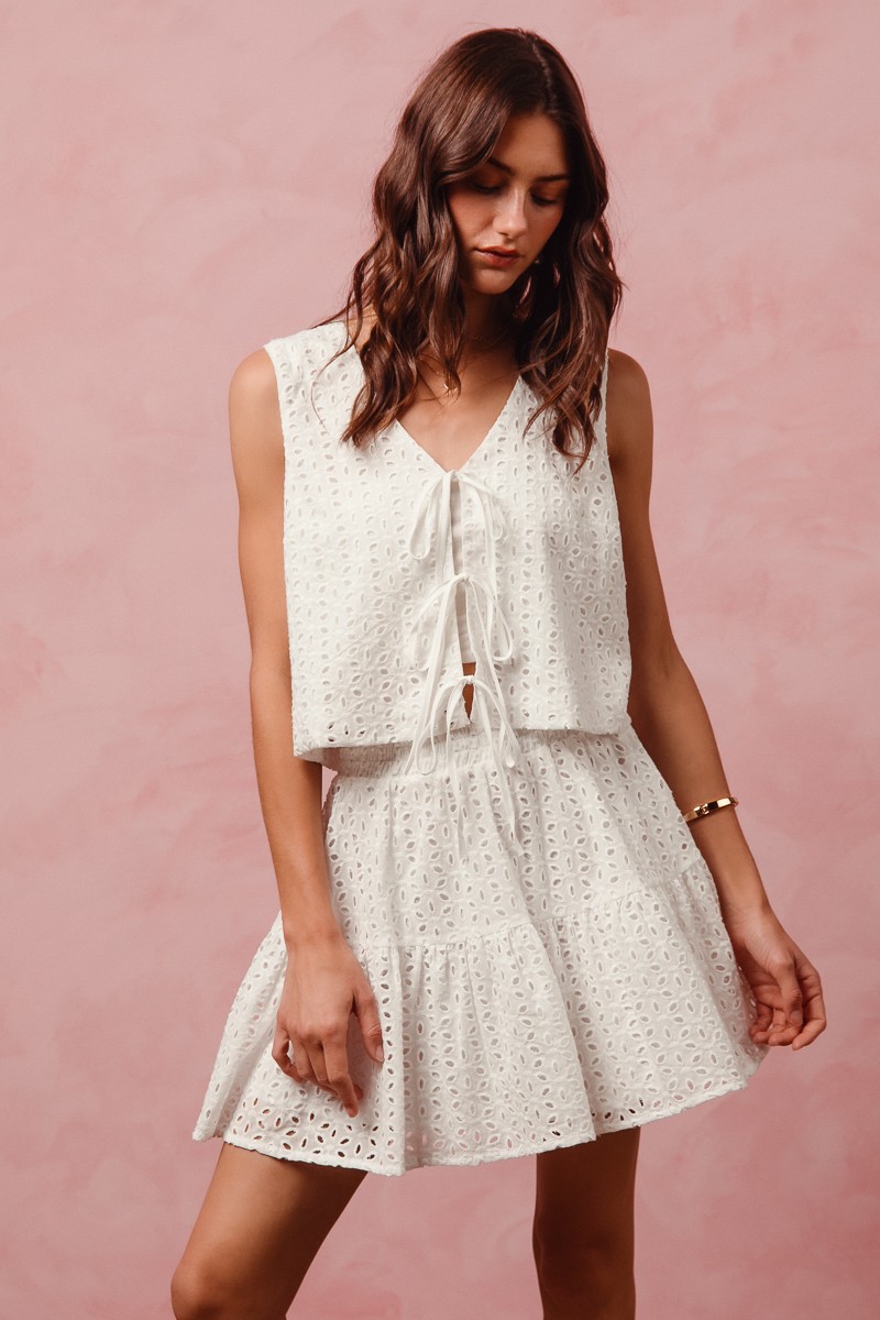 SO ME Floral Eyelet Lace Tie Front Vest Top and Tiered Mini Skirt Set