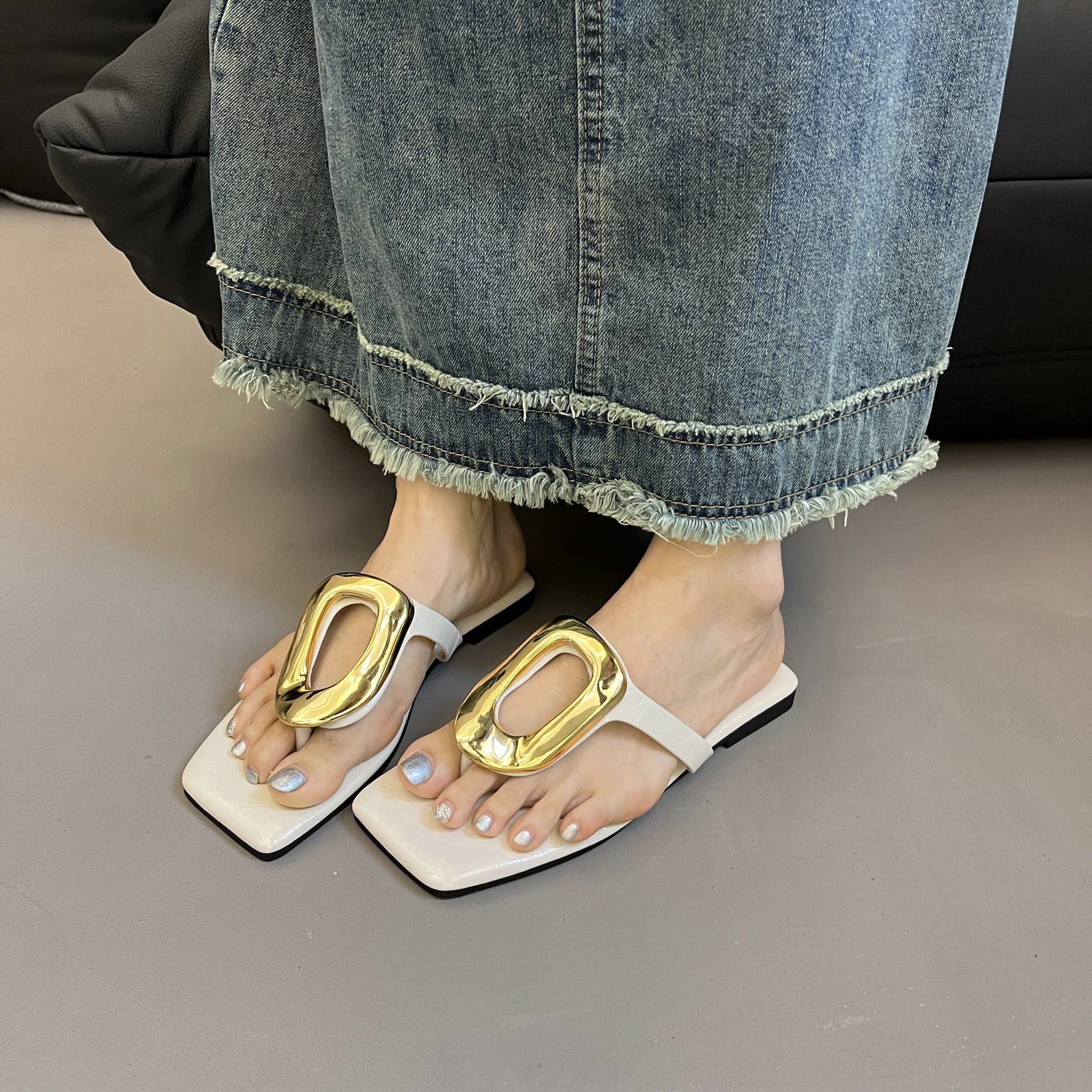 Square Toe Post Metal Sandals