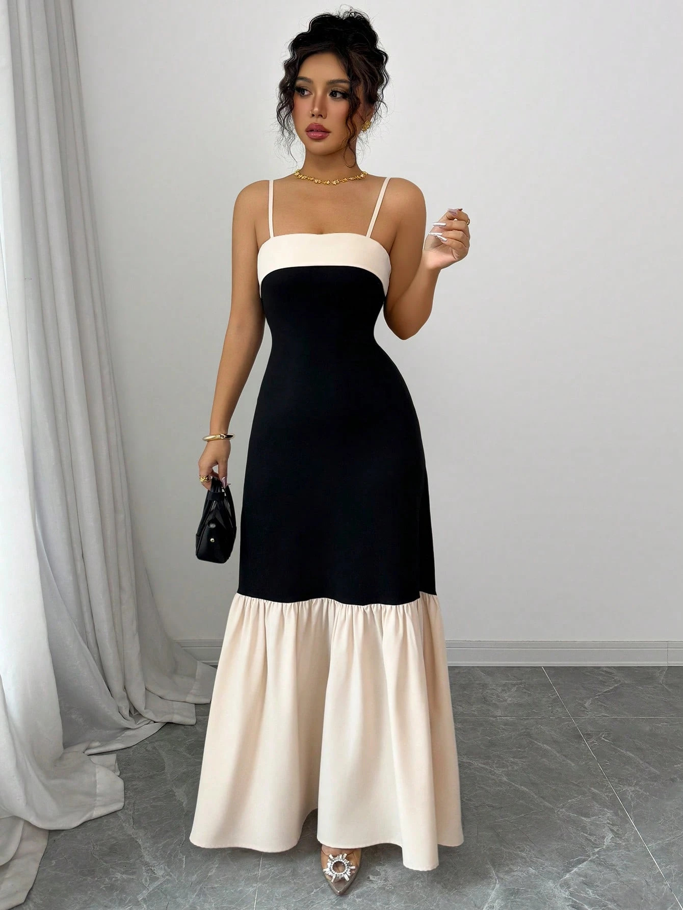 Two-Tone Spaghetti Strap Maxi Dress